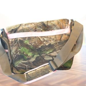 RealTree Camo Diaper Bag(Brand New)